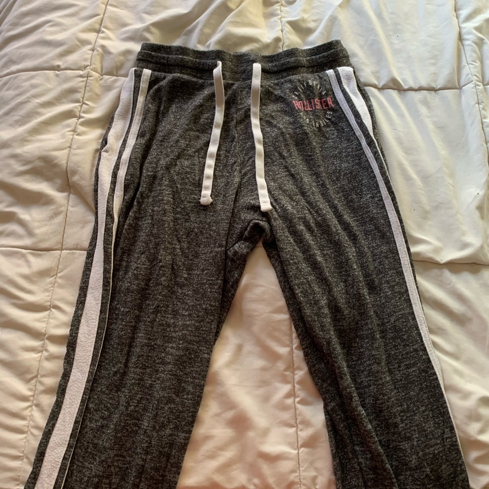 dark grey hollister sweatpants